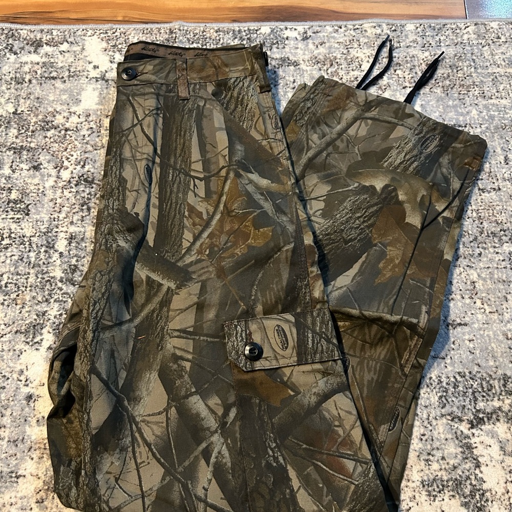 Men’s camo pants